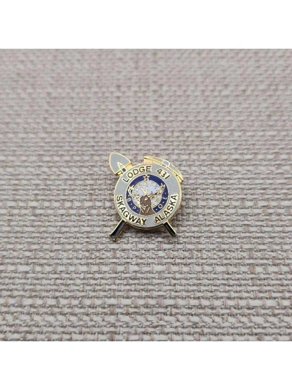 Vintage BPOE Elks Lodge 431 Skagway Alaska Fraternal Enamel Pin A8071